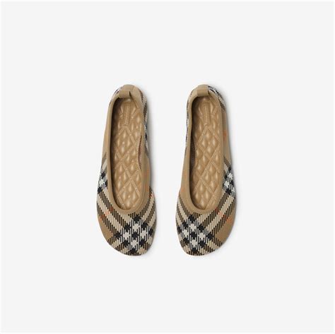 ballerine burberry neonata erey|Check Knit Baby Ballerinas in Teacup .